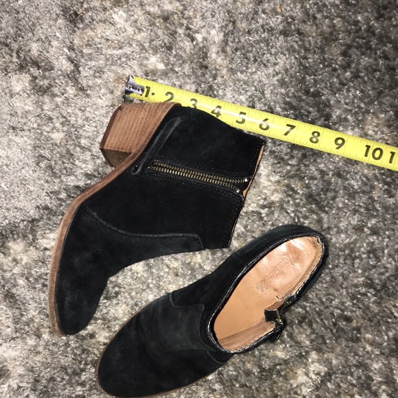 SOLD! Madewell Black Suede Janice Ankle Booties - Picture 2 of 8
